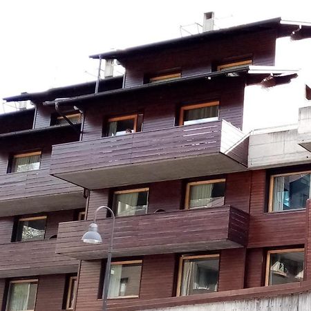 Comodo Alloggio Con Accesso Diretto Alle Piste Santa Caterina di Valfurva Exterior foto