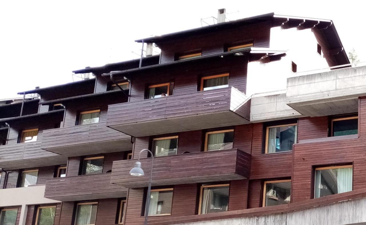 Comodo Alloggio Con Accesso Diretto Alle Piste Santa Caterina di Valfurva Exterior foto