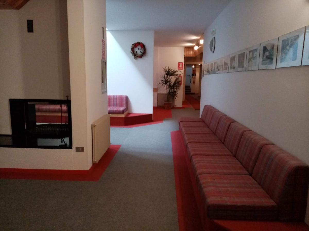Comodo Alloggio Con Accesso Diretto Alle Piste Santa Caterina di Valfurva Exterior foto