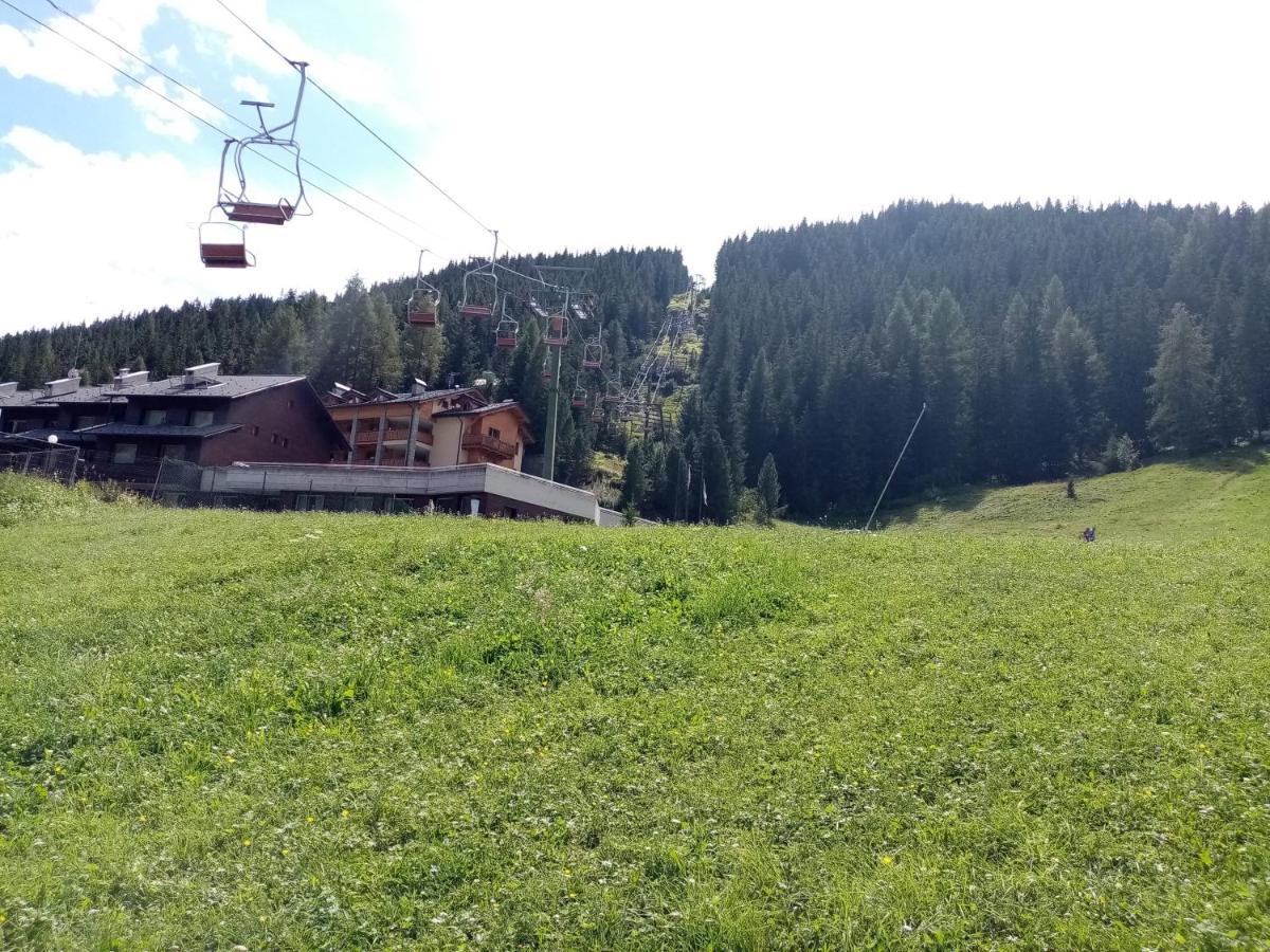 Comodo Alloggio Con Accesso Diretto Alle Piste Santa Caterina di Valfurva Exterior foto