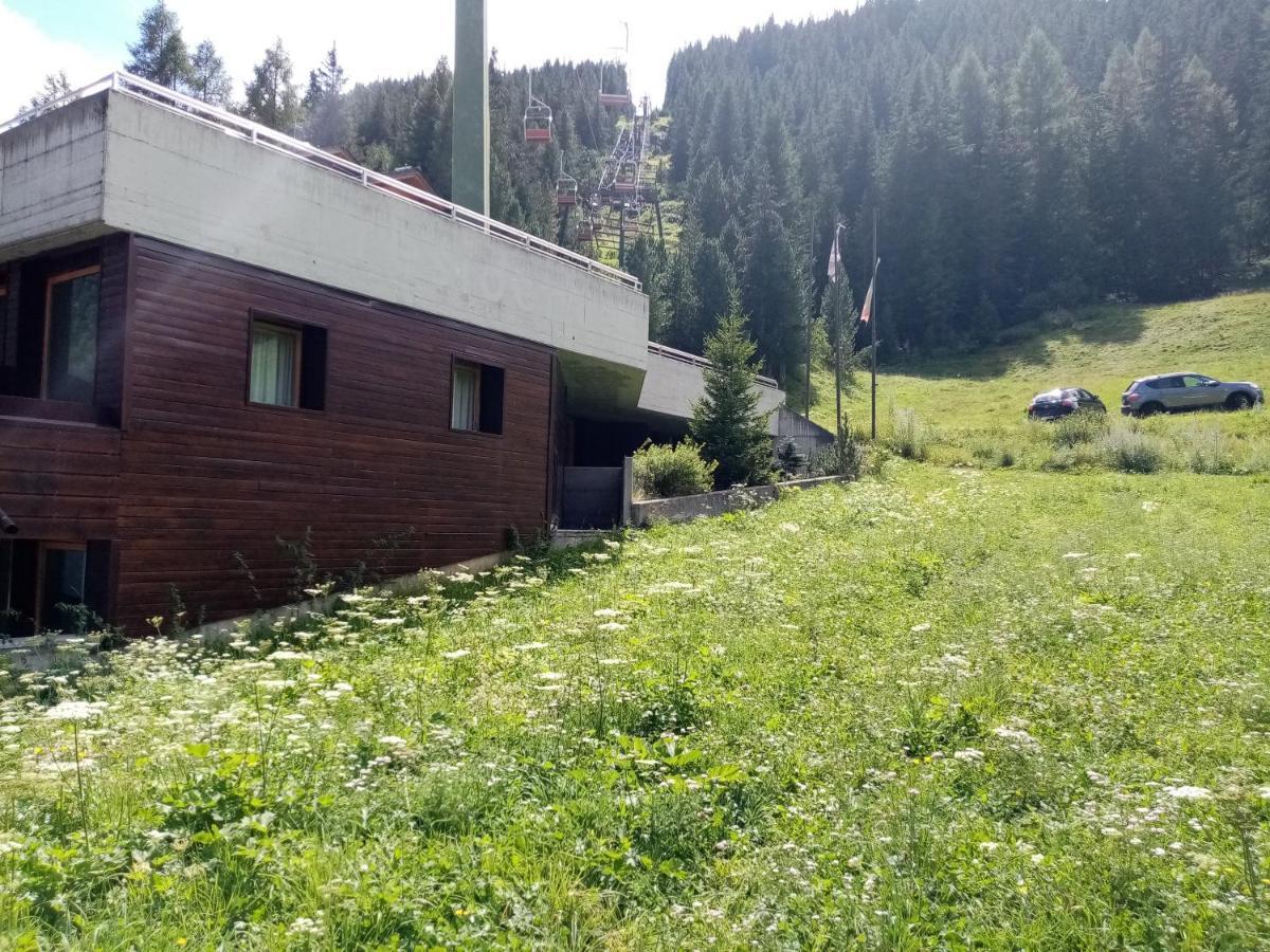 Comodo Alloggio Con Accesso Diretto Alle Piste Santa Caterina di Valfurva Exterior foto