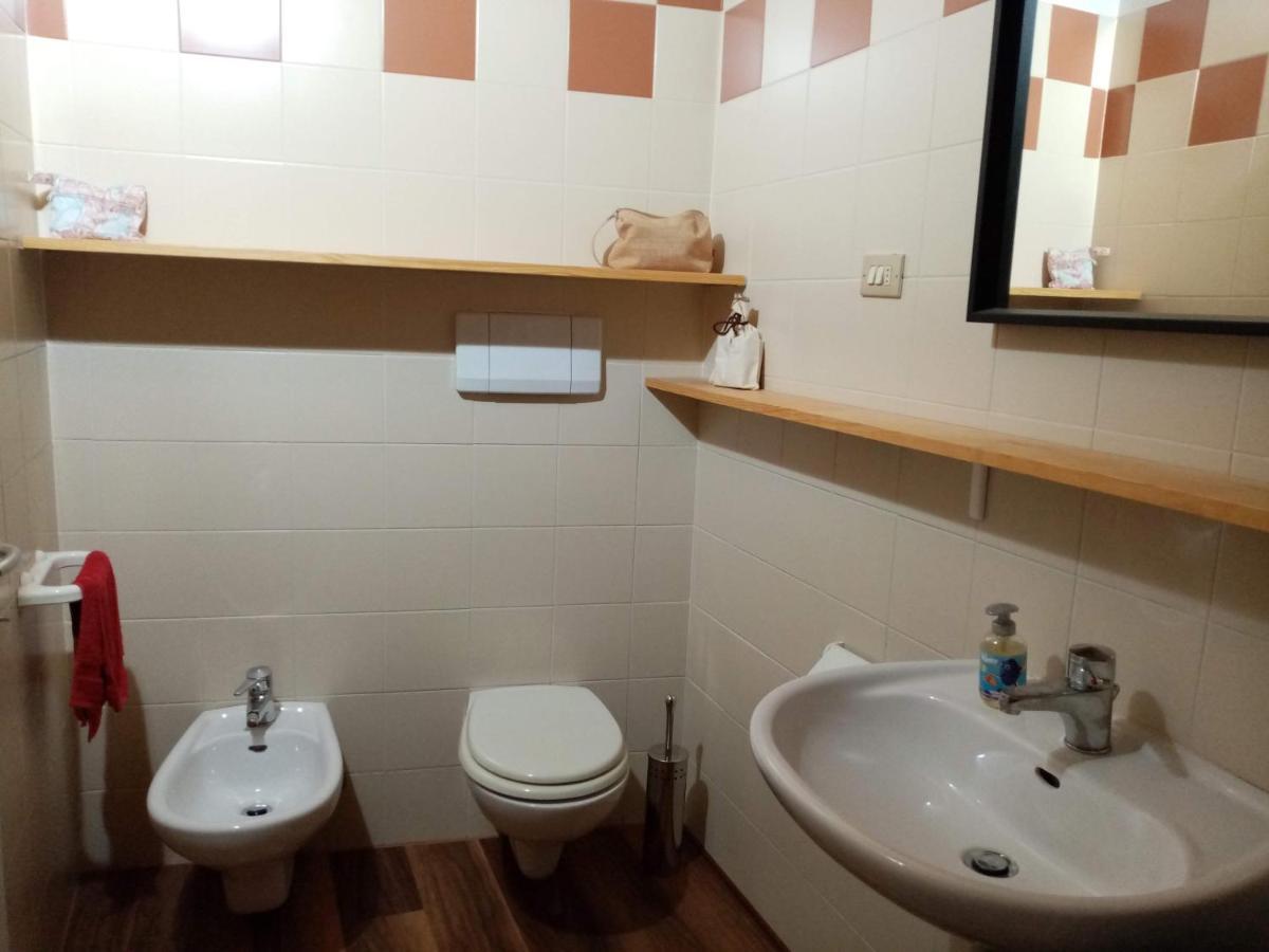 Comodo Alloggio Con Accesso Diretto Alle Piste Santa Caterina di Valfurva Exterior foto